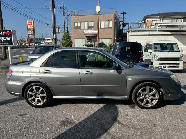 インプレッサ WRX STI Aライン ユーザー買取車/6速MT/RECAROシート/Bremboキャリパー/TRDシフトノブ/社外マフラー/アルパイン製HDDナビ/ETC車載器/ドライブレコーダー/キーレスエントリー/HIDヘッドライト(35枚目)