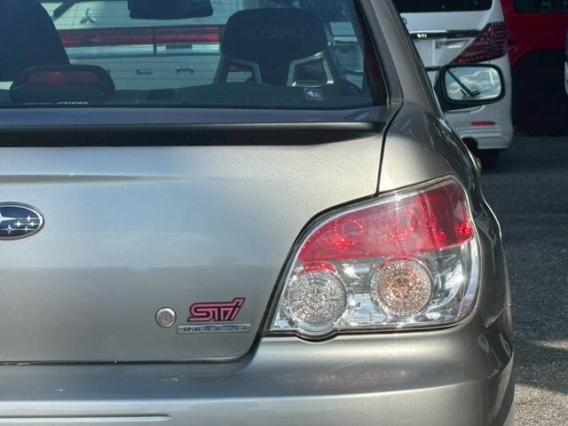 インプレッサ WRX STI Aライン ユーザー買取車/6速MT/RECAROシート/Bremboキャリパー/TRDシフトノブ/社外マフラー/アルパイン製HDDナビ/ETC車載器/ドライブレコーダー/キーレスエントリー/HIDヘッドライト(41枚目)