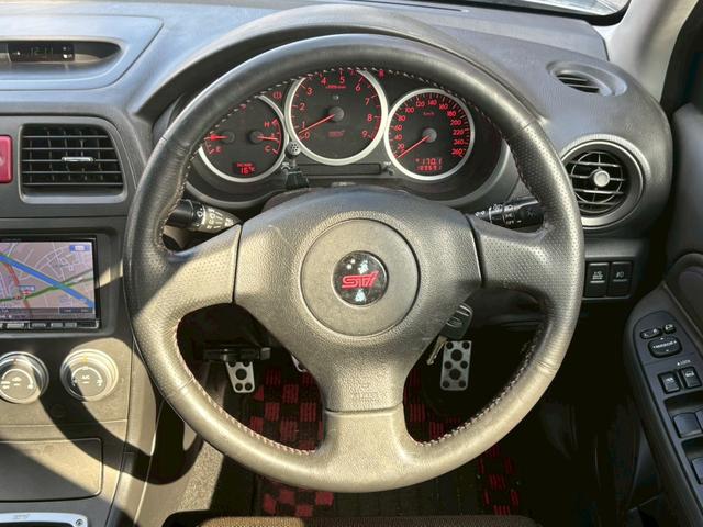 インプレッサ WRX STI Aライン ユーザー買取車/6速MT/RECAROシート/Bremboキャリパー/TRDシフトノブ/社外マフラー/アルパイン製HDDナビ/ETC車載器/ドライブレコーダー/キーレスエントリー/HIDヘッドライト(49枚目)