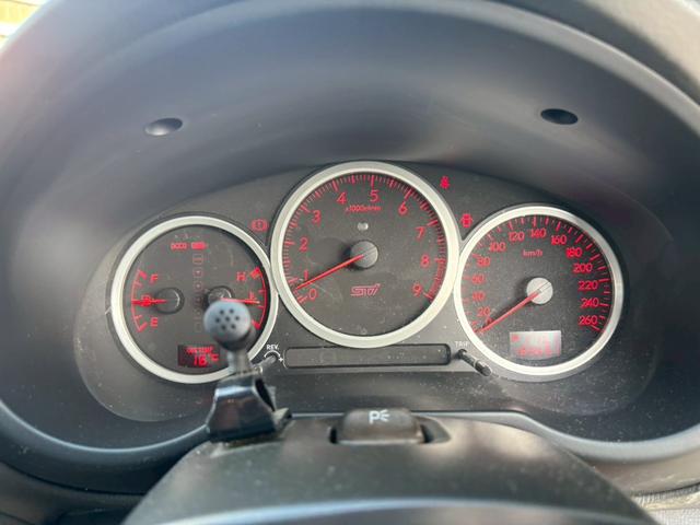 インプレッサ WRX STI Aライン ユーザー買取車/6速MT/RECAROシート/Bremboキャリパー/TRDシフトノブ/社外マフラー/アルパイン製HDDナビ/ETC車載器/ドライブレコーダー/キーレスエントリー/HIDヘッドライト(52枚目)