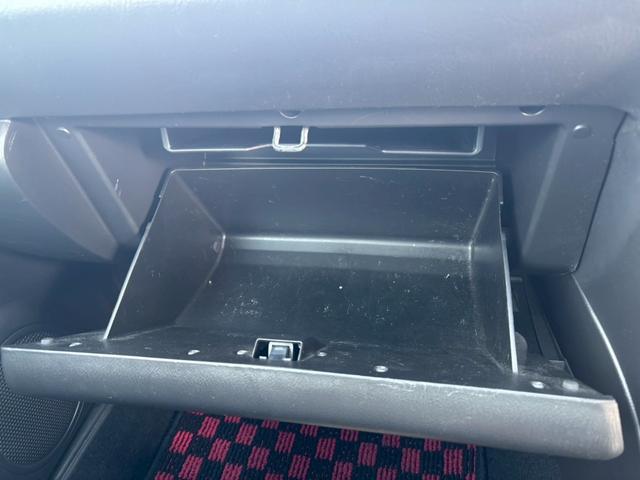 インプレッサ WRX STI Aライン ユーザー買取車/6速MT/RECAROシート/Bremboキャリパー/TRDシフトノブ/社外マフラー/アルパイン製HDDナビ/ETC車載器/ドライブレコーダー/キーレスエントリー/HIDヘッドライト(69枚目)