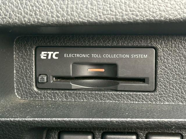 ティアナ ２５０ＸＬ　ユーザー買取車／純正ＨＤＤナビ／ブルートゥース接続／バックカメラ／フロント・サイドカメラ／ＥＴＣ車載器／前席パワーシート／助手席オットマン／プッシュスタート／スマートキー／レベライザー／フロントフォグ（13枚目）