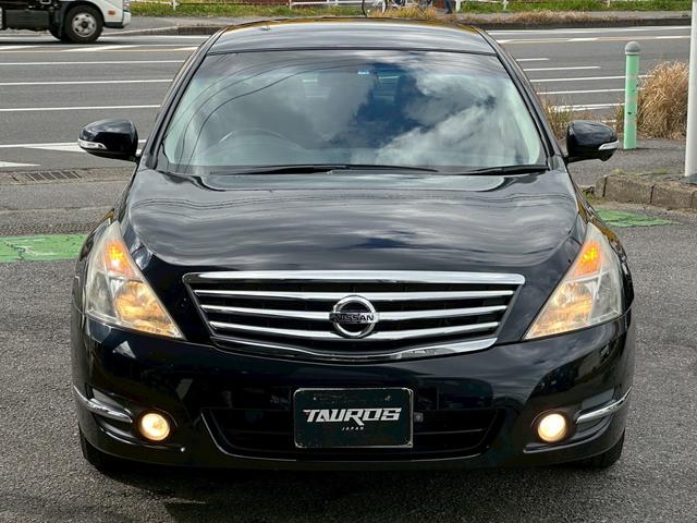 ティアナ ２５０ＸＬ　ユーザー買取車／純正ＨＤＤナビ／ブルートゥース接続／バックカメラ／フロント・サイドカメラ／ＥＴＣ車載器／前席パワーシート／助手席オットマン／プッシュスタート／スマートキー／レベライザー／フロントフォグ（17枚目）