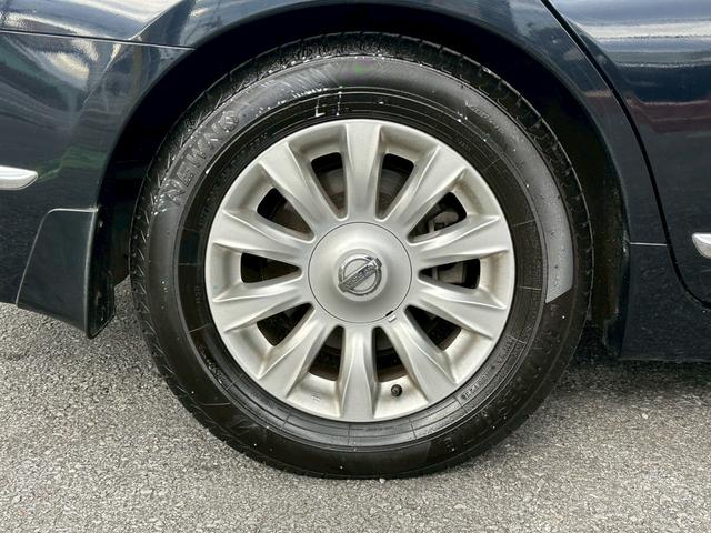 ティアナ ２５０ＸＬ　ユーザー買取車／純正ＨＤＤナビ／ブルートゥース接続／バックカメラ／フロント・サイドカメラ／ＥＴＣ車載器／前席パワーシート／助手席オットマン／プッシュスタート／スマートキー／レベライザー／フロントフォグ（36枚目）