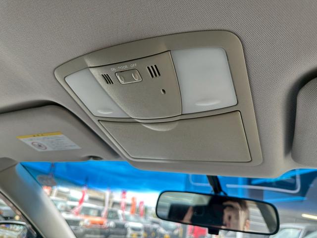 ティアナ ２５０ＸＬ　ユーザー買取車／純正ＨＤＤナビ／ブルートゥース接続／バックカメラ／フロント・サイドカメラ／ＥＴＣ車載器／前席パワーシート／助手席オットマン／プッシュスタート／スマートキー／レベライザー／フロントフォグ（58枚目）