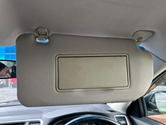 ティアナ ２５０ＸＬ　ユーザー買取車／純正ＨＤＤナビ／ブルートゥース接続／バックカメラ／フロント・サイドカメラ／ＥＴＣ車載器／前席パワーシート／助手席オットマン／プッシュスタート／スマートキー／レベライザー／フロントフォグ（59枚目）