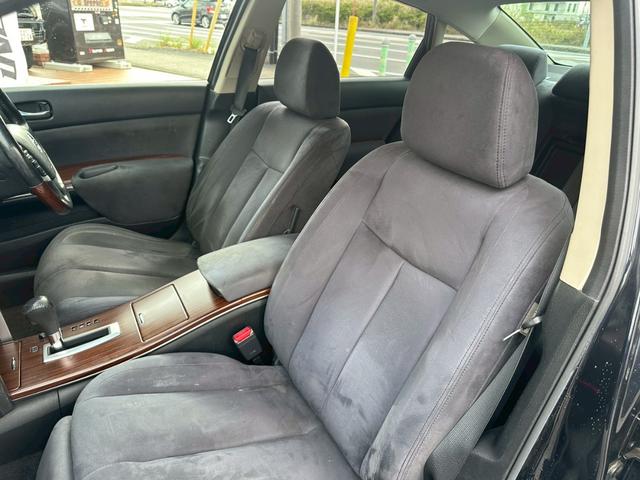 ティアナ ２５０ＸＬ　ユーザー買取車／純正ＨＤＤナビ／ブルートゥース接続／バックカメラ／フロント・サイドカメラ／ＥＴＣ車載器／前席パワーシート／助手席オットマン／プッシュスタート／スマートキー／レベライザー／フロントフォグ（65枚目）