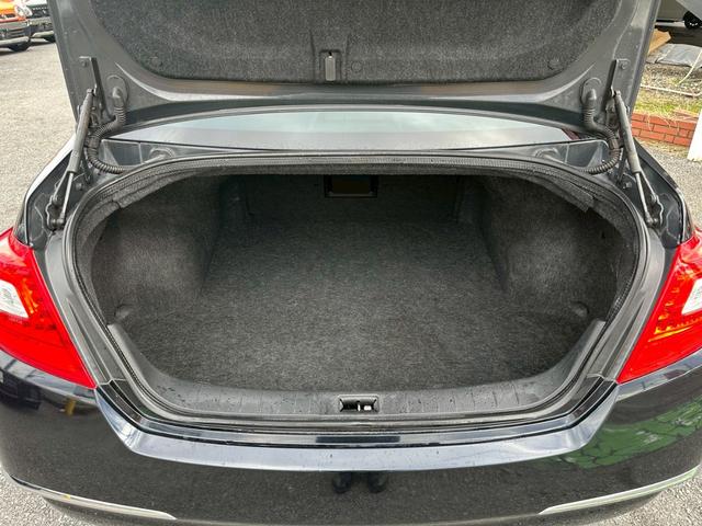 ティアナ ２５０ＸＬ　ユーザー買取車／純正ＨＤＤナビ／ブルートゥース接続／バックカメラ／フロント・サイドカメラ／ＥＴＣ車載器／前席パワーシート／助手席オットマン／プッシュスタート／スマートキー／レベライザー／フロントフォグ（74枚目）