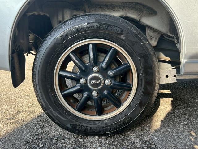 ハイゼットカーゴ クルーズターボ　ユーザー買取車／両側スライド／クラリオン製ナビ／ブルートゥース接続／ＥＴＣ車載器／フルフラット／キーレスエントリー／社外製１２インチＡＷ／レベライザー／ドアバイザー／電動格納ミラー／パワーウィンドウ（33枚目）