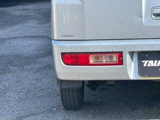 ハイゼットカーゴ クルーズターボ　ユーザー買取車／両側スライド／クラリオン製ナビ／ブルートゥース接続／ＥＴＣ車載器／フルフラット／キーレスエントリー／社外製１２インチＡＷ／レベライザー／ドアバイザー／電動格納ミラー／パワーウィンドウ（40枚目）