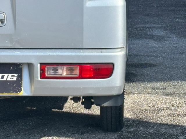 ハイゼットカーゴ クルーズターボ　ユーザー買取車／両側スライド／クラリオン製ナビ／ブルートゥース接続／ＥＴＣ車載器／フルフラット／キーレスエントリー／社外製１２インチＡＷ／レベライザー／ドアバイザー／電動格納ミラー／パワーウィンドウ（41枚目）
