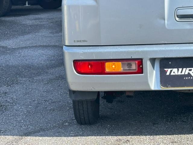 ハイゼットカーゴ クルーズターボ　ユーザー買取車／両側スライド／クラリオン製ナビ／ブルートゥース接続／ＥＴＣ車載器／フルフラット／キーレスエントリー／社外製１２インチＡＷ／レベライザー／ドアバイザー／電動格納ミラー／パワーウィンドウ（43枚目）