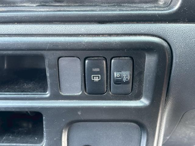 ハイゼットカーゴ クルーズターボ　ユーザー買取車／両側スライド／クラリオン製ナビ／ブルートゥース接続／ＥＴＣ車載器／フルフラット／キーレスエントリー／社外製１２インチＡＷ／レベライザー／ドアバイザー／電動格納ミラー／パワーウィンドウ（56枚目）