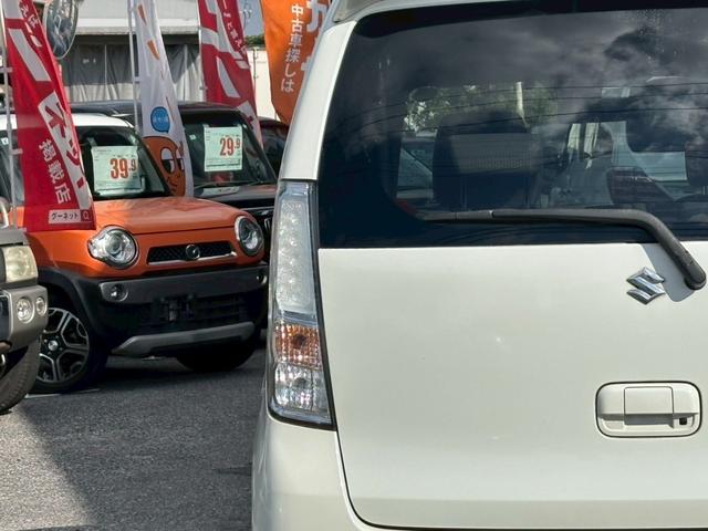 ワゴンＲ ＦＺ　ユーザー買取車／カロッツェリア製後席モニター／ケンウッド製ナビ／衝突軽減ブレーキ／ＥＴＣ車載器／シートヒーター／プッシュスタート／スマートキー／ステアリングリモコン／フルフラット／オートライト（39枚目）