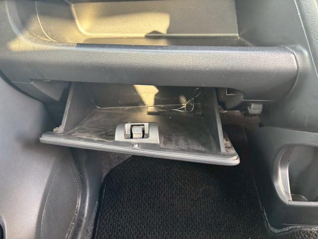 ワゴンＲ ＦＺ　ユーザー買取車／カロッツェリア製後席モニター／ケンウッド製ナビ／衝突軽減ブレーキ／ＥＴＣ車載器／シートヒーター／プッシュスタート／スマートキー／ステアリングリモコン／フルフラット／オートライト（64枚目）