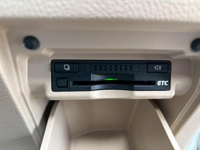 アルファード 240X ユーザー買取車/両側電動スライドドア/障害物センサー/カロッツェリア製ナビ/ブルートゥース接続/バックカメラ/プッシュスタート/スマートキー/HIDヘッドライト/ETC車載器/3列目シート/スペアキー(15枚目)