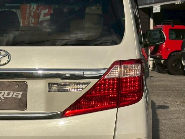 アルファード 240X ユーザー買取車/両側電動スライドドア/障害物センサー/カロッツェリア製ナビ/ブルートゥース接続/バックカメラ/プッシュスタート/スマートキー/HIDヘッドライト/ETC車載器/3列目シート/スペアキー(40枚目)