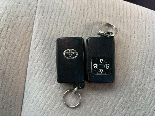 アルファード 240X ユーザー買取車/両側電動スライドドア/障害物センサー/カロッツェリア製ナビ/ブルートゥース接続/バックカメラ/プッシュスタート/スマートキー/HIDヘッドライト/ETC車載器/3列目シート/スペアキー(60枚目)