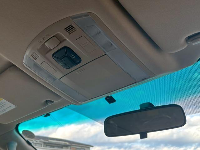 アルファード 240X ユーザー買取車/両側電動スライドドア/障害物センサー/カロッツェリア製ナビ/ブルートゥース接続/バックカメラ/プッシュスタート/スマートキー/HIDヘッドライト/ETC車載器/3列目シート/スペアキー(62枚目)