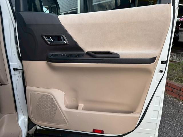 アルファード 240X ユーザー買取車/両側電動スライドドア/障害物センサー/カロッツェリア製ナビ/ブルートゥース接続/バックカメラ/プッシュスタート/スマートキー/HIDヘッドライト/ETC車載器/3列目シート/スペアキー(65枚目)