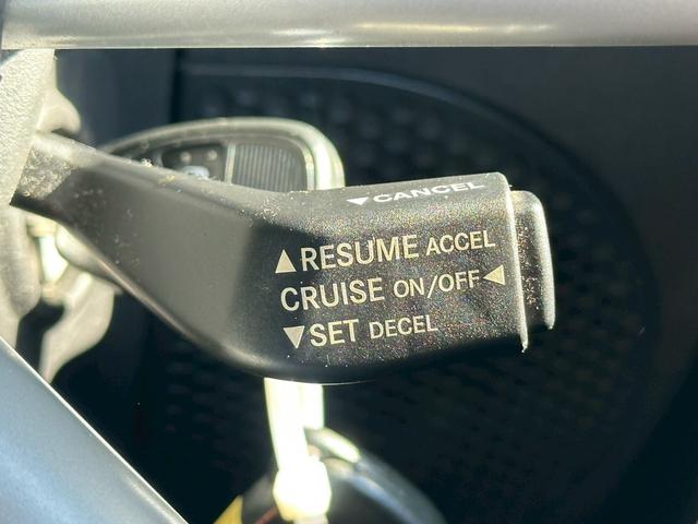 ジープ・ラングラーアンリミテッド サハラ ユーザー買取車/ルーフラック/デジタルインナーミラー型ドライブレコーダー/オートクルーズコントロール/ケンウッド製ナビ/ブルートゥース接続/バックカメラ/サイドカメラ/キーレスエントリー/ETC車載器(13枚目)