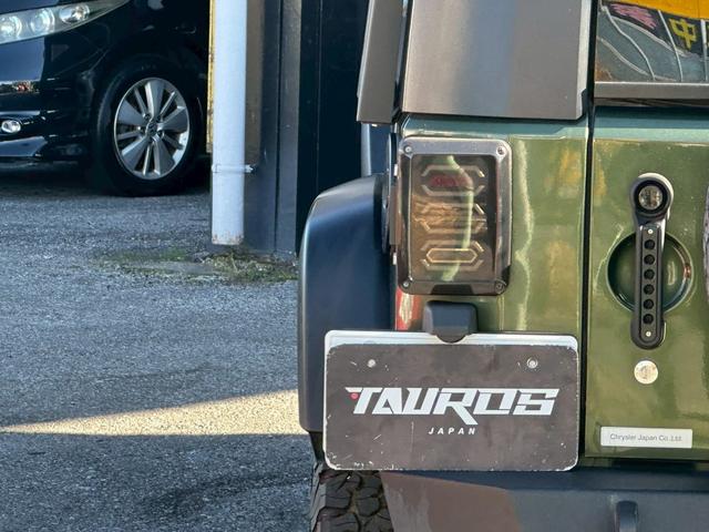 ジープ・ラングラーアンリミテッド サハラ ユーザー買取車/ルーフラック/デジタルインナーミラー型ドライブレコーダー/オートクルーズコントロール/ケンウッド製ナビ/ブルートゥース接続/バックカメラ/サイドカメラ/キーレスエントリー/ETC車載器(45枚目)