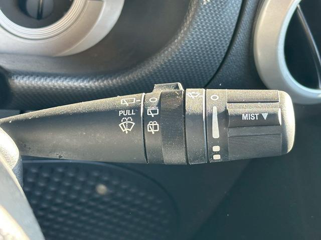 ジープ・ラングラーアンリミテッド サハラ ユーザー買取車/ルーフラック/デジタルインナーミラー型ドライブレコーダー/オートクルーズコントロール/ケンウッド製ナビ/ブルートゥース接続/バックカメラ/サイドカメラ/キーレスエントリー/ETC車載器(62枚目)