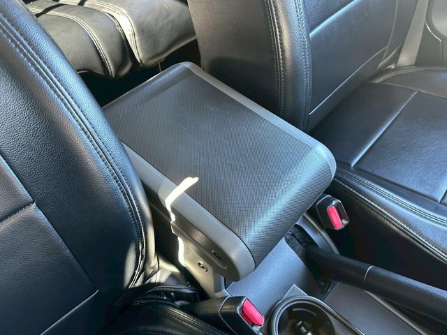 ジープ・ラングラーアンリミテッド サハラ ユーザー買取車/ルーフラック/デジタルインナーミラー型ドライブレコーダー/オートクルーズコントロール/ケンウッド製ナビ/ブルートゥース接続/バックカメラ/サイドカメラ/キーレスエントリー/ETC車載器(71枚目)