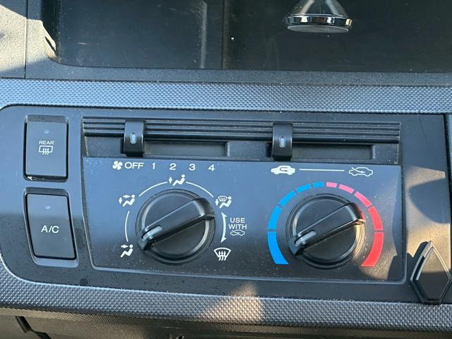 フリード Ｇ　ユーザー買取車／ケンウッド製ドライブレコーダー／両側スライドドア／メモリーナビ／ブルートゥース接続／ＥＴＣ車載器／３列目シート／レベライザー／電動格納ミラー／ドアバイザー／パワーウィンドウ（53枚目）