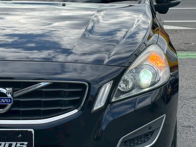 Ｖ６０ Ｔ４　ユーザー買取車／革シート／衝突軽減ブレーキ／障害物センサー／オートクルーズコントロール／シートヒーター／パワーシート／純正ナビ／ブルートゥース接続／ＨＩＤヘッドライト／プッシュスタート／ＥＴＣ車載器（26枚目）