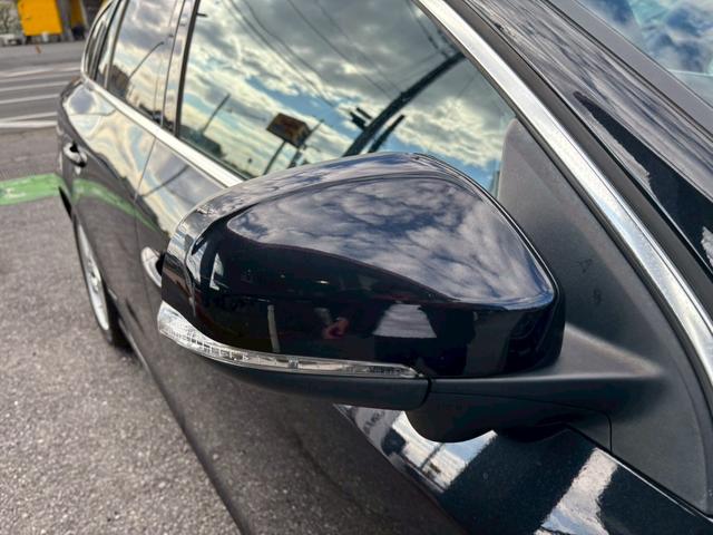 Ｖ６０ Ｔ４　ユーザー買取車／革シート／衝突軽減ブレーキ／障害物センサー／オートクルーズコントロール／シートヒーター／パワーシート／純正ナビ／ブルートゥース接続／ＨＩＤヘッドライト／プッシュスタート／ＥＴＣ車載器（27枚目）