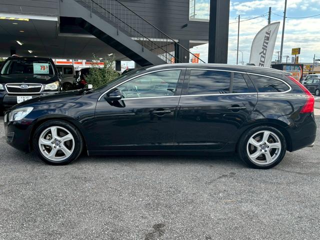 Ｖ６０ Ｔ４　ユーザー買取車／革シート／衝突軽減ブレーキ／障害物センサー／オートクルーズコントロール／シートヒーター／パワーシート／純正ナビ／ブルートゥース接続／ＨＩＤヘッドライト／プッシュスタート／ＥＴＣ車載器（29枚目）