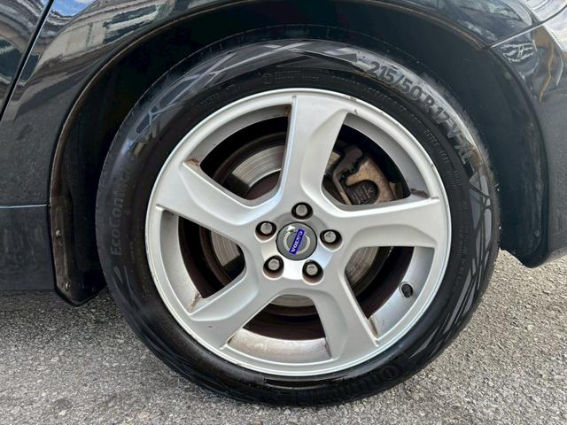 Ｖ６０ Ｔ４　ユーザー買取車／革シート／衝突軽減ブレーキ／障害物センサー／オートクルーズコントロール／シートヒーター／パワーシート／純正ナビ／ブルートゥース接続／ＨＩＤヘッドライト／プッシュスタート／ＥＴＣ車載器（31枚目）