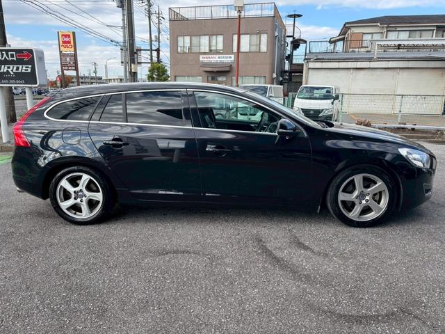 Ｖ６０ Ｔ４　ユーザー買取車／革シート／衝突軽減ブレーキ／障害物センサー／オートクルーズコントロール／シートヒーター／パワーシート／純正ナビ／ブルートゥース接続／ＨＩＤヘッドライト／プッシュスタート／ＥＴＣ車載器（32枚目）