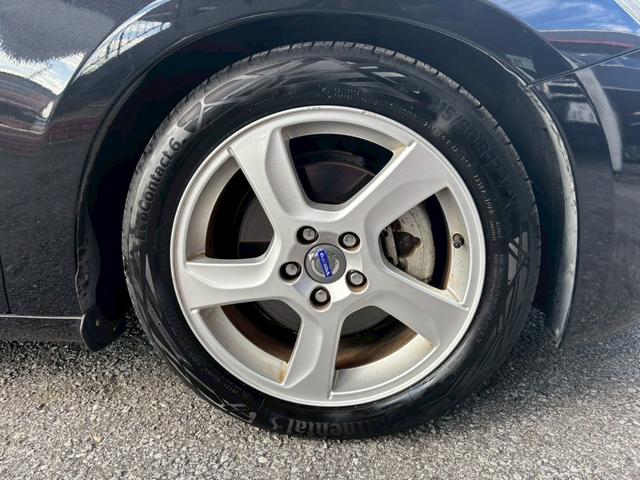 Ｖ６０ Ｔ４　ユーザー買取車／革シート／衝突軽減ブレーキ／障害物センサー／オートクルーズコントロール／シートヒーター／パワーシート／純正ナビ／ブルートゥース接続／ＨＩＤヘッドライト／プッシュスタート／ＥＴＣ車載器（33枚目）