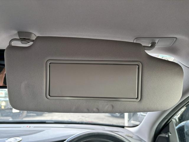 Ｖ６０ Ｔ４　ユーザー買取車／革シート／衝突軽減ブレーキ／障害物センサー／オートクルーズコントロール／シートヒーター／パワーシート／純正ナビ／ブルートゥース接続／ＨＩＤヘッドライト／プッシュスタート／ＥＴＣ車載器（64枚目）