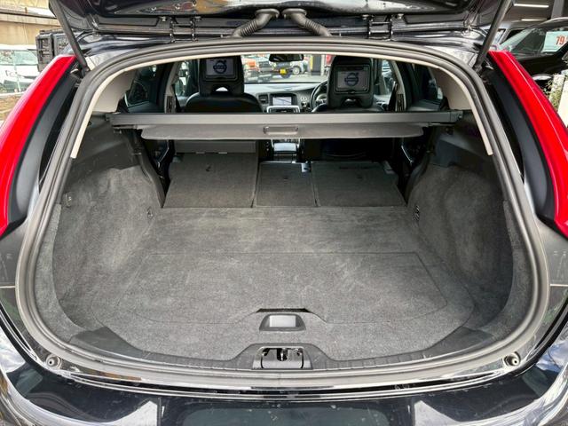 Ｖ６０ Ｔ４　ユーザー買取車／革シート／衝突軽減ブレーキ／障害物センサー／オートクルーズコントロール／シートヒーター／パワーシート／純正ナビ／ブルートゥース接続／ＨＩＤヘッドライト／プッシュスタート／ＥＴＣ車載器（77枚目）