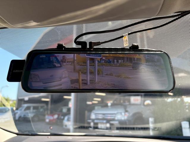 プリウス S ユーザー買取車/デジタルインナー型ドライブレコーダー/ETC車載器/フルフラット/プッシュスタート/スマートキー/フロントフォグランプ/レベライザー/ドアバイザー/キーレスエントリー(11枚目)