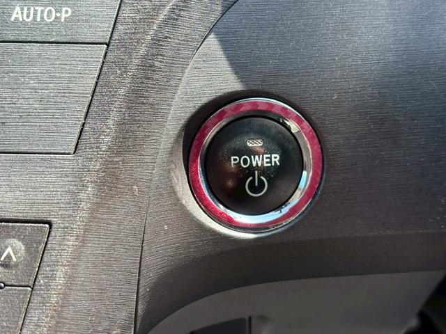 プリウス S ユーザー買取車/デジタルインナー型ドライブレコーダー/ETC車載器/フルフラット/プッシュスタート/スマートキー/フロントフォグランプ/レベライザー/ドアバイザー/キーレスエントリー(13枚目)