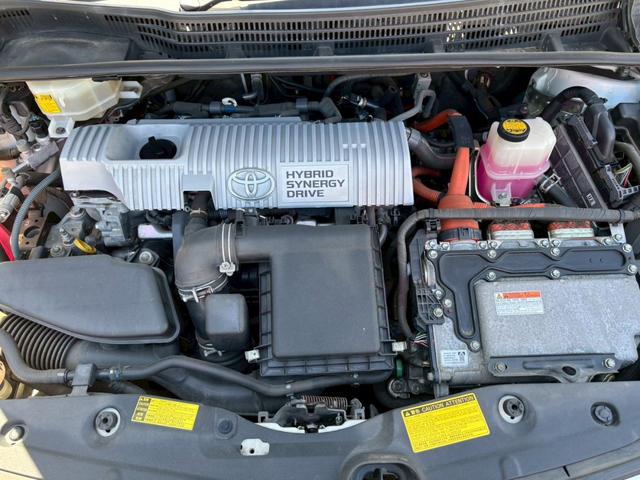 プリウス S ユーザー買取車/デジタルインナー型ドライブレコーダー/ETC車載器/フルフラット/プッシュスタート/スマートキー/フロントフォグランプ/レベライザー/ドアバイザー/キーレスエントリー(14枚目)