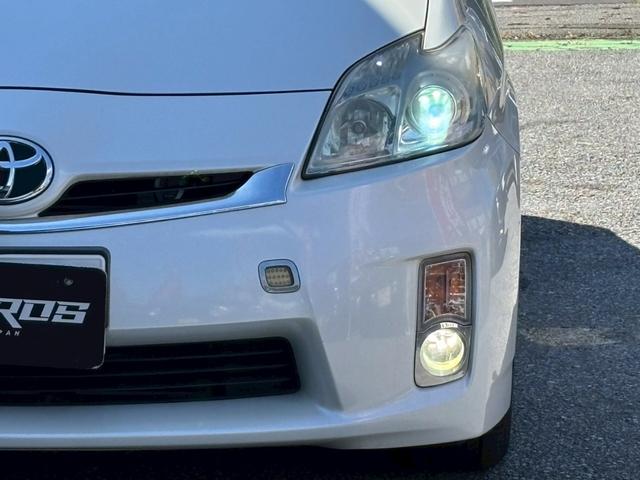 プリウス S ユーザー買取車/デジタルインナー型ドライブレコーダー/ETC車載器/フルフラット/プッシュスタート/スマートキー/フロントフォグランプ/レベライザー/ドアバイザー/キーレスエントリー(26枚目)