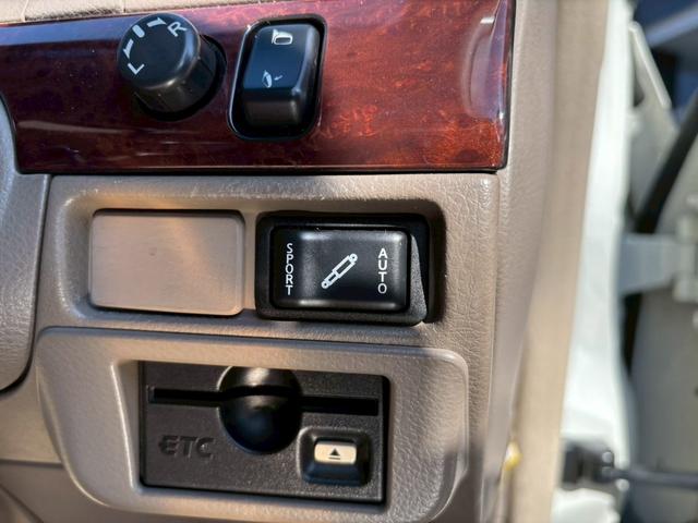 全国一格安に挑戦中！！全国どこへでも納車致します！！お気軽にお問い合わせ下さい！！店舗直通電話番号０４３−３０５−００６５