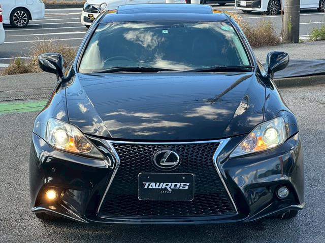IS IS350 バージョンS ユーザー買取車/サンルーフ/革シート/オートクルーズコントロール/パワーシート/3パターンシートメモリー/純正HDDナビ/バックカメラ/障害物センサー/ETC車載器/ドライブレコーダ/プッシュスタート(18枚目)