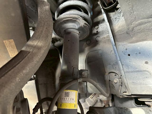 IS IS350 バージョンS ユーザー買取車/サンルーフ/革シート/オートクルーズコントロール/パワーシート/3パターンシートメモリー/純正HDDナビ/バックカメラ/障害物センサー/ETC車載器/ドライブレコーダ/プッシュスタート(48枚目)