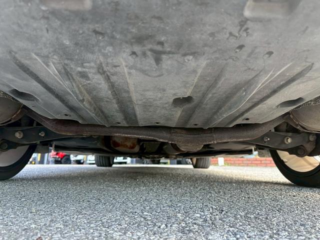 IS IS350 バージョンS ユーザー買取車/サンルーフ/革シート/オートクルーズコントロール/パワーシート/3パターンシートメモリー/純正HDDナビ/バックカメラ/障害物センサー/ETC車載器/ドライブレコーダ/プッシュスタート(50枚目)