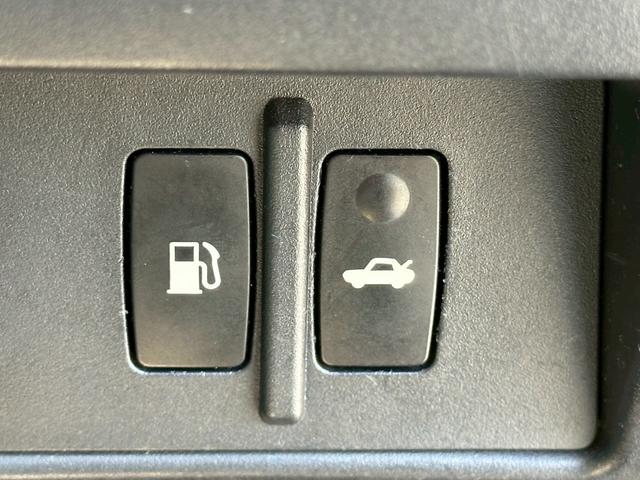 IS IS350 バージョンS ユーザー買取車/サンルーフ/革シート/オートクルーズコントロール/パワーシート/3パターンシートメモリー/純正HDDナビ/バックカメラ/障害物センサー/ETC車載器/ドライブレコーダ/プッシュスタート(66枚目)