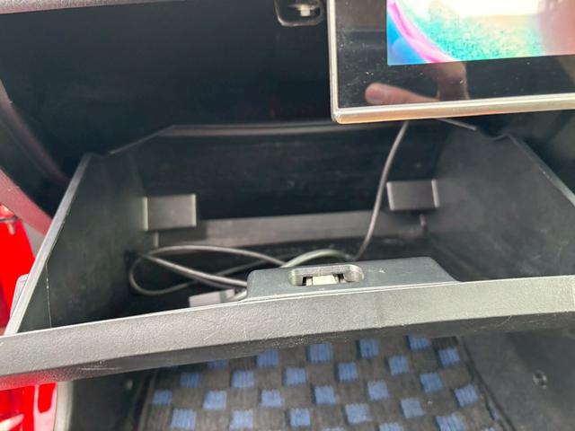 コペン アルティメットエディションＳ　ユーザー買取車／ＲＥＣＡＲＯシート／ＢＢＳ製１５インチＡＷ／カロッツェリア製ナビ／ブルートゥース接続／バックカメラ／アルパイン製モニター／シートヒーター／ＥＴＣ車載器／フロントフォグ／ＭＯＭＯステ（73枚目）