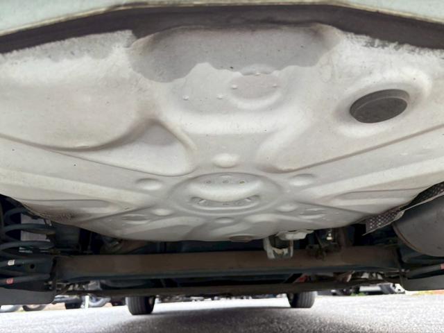 プリウス S LEDエディション ユーザー買取車/LEDヘッドライト/純正HDDナビ/バックカメラ/ETC車載器/ヘッドライトウォッシャー/プッシュスタート/スマートキー/オートライト/フルフラット/キーレスエントリー/フロントフォグ(16枚目)