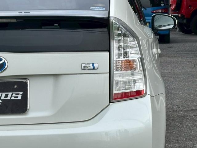 プリウス S LEDエディション ユーザー買取車/LEDヘッドライト/純正HDDナビ/バックカメラ/ETC車載器/ヘッドライトウォッシャー/プッシュスタート/スマートキー/オートライト/フルフラット/キーレスエントリー/フロントフォグ(41枚目)