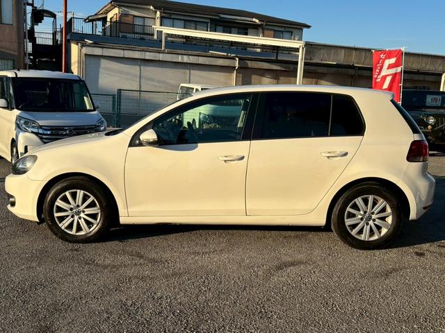 ゴルフ TSIトレンドラインプレミアムエディション ユーザー買取車/ターボ/パナソニック製ポータブルナビ/TV/バックカメラ/ETC車載器/フルフラット/キーレスエントリー/フロントフォグ/リアフォグランプ/オートライト/レベライザー/電動格納ミラー(32枚目)